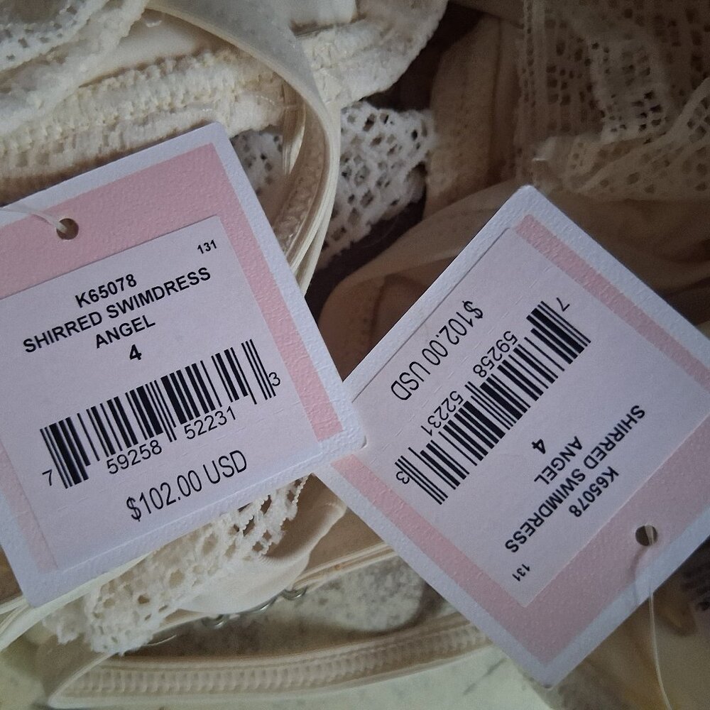 Juicy Couture Little Girls Swimdress One Piece Swimsuit Angel NEW Size 4  $102.+ - Picture 4 of 5